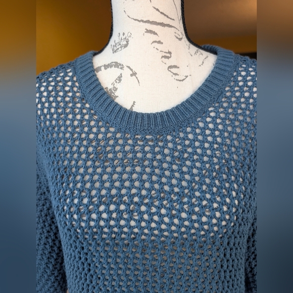 TNA Ponderosa Crochet Mesh Short Sleeve Sweater – Blue | Aritzia Size Medium - Picture 10 of 14
